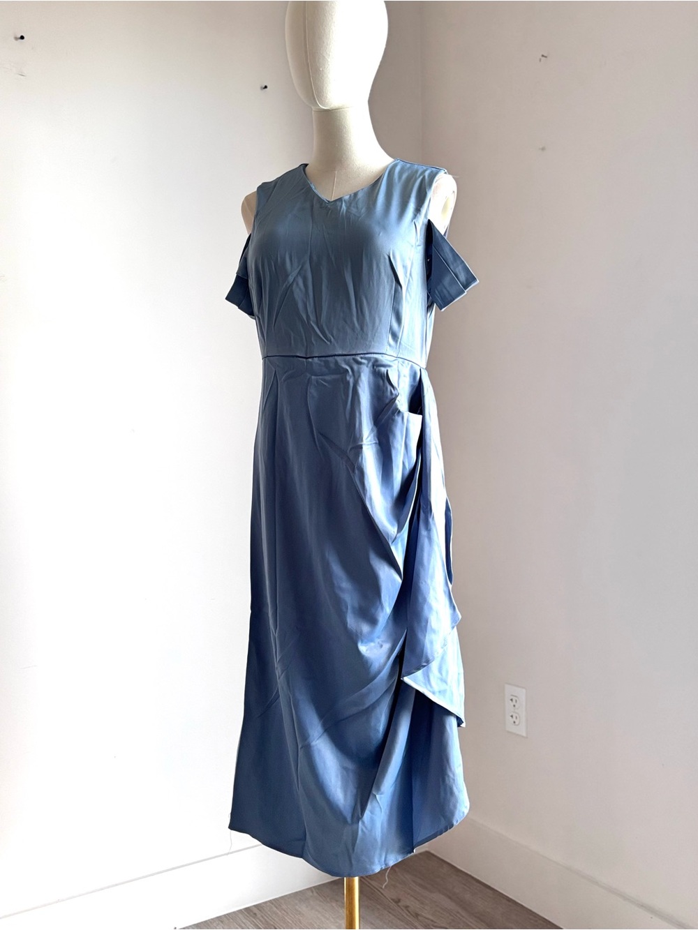 NWT Maya Cold Shoulder Draped Midi Dress Slate Blue Asymmetrical XL